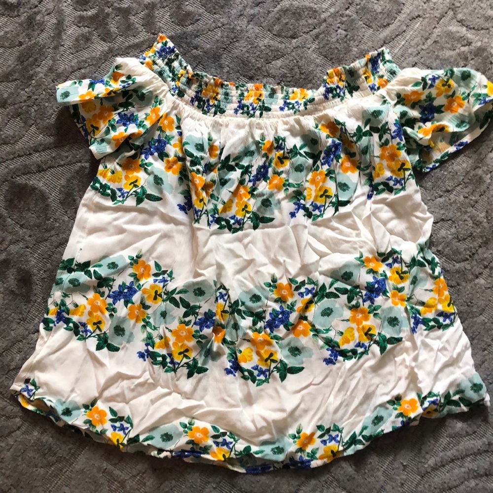 Old Navy Off the Shoulder Floral Top
